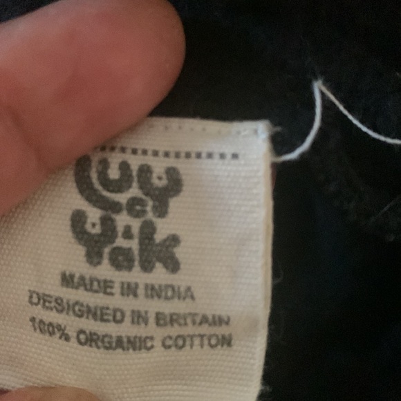 Lucy & Yak Sonny Sweater in a punchy limited edition pink and black triangle - Picture 8 of 10